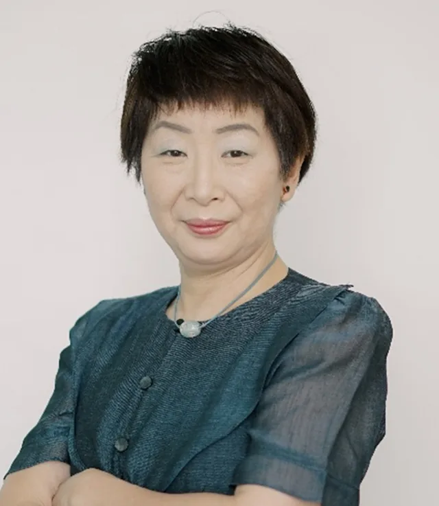 高岡 結貴